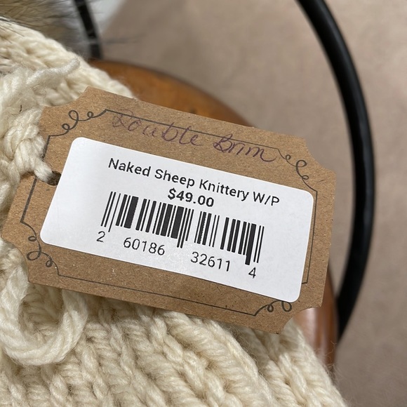 COPY - Winter toques - Picture 3 of 3